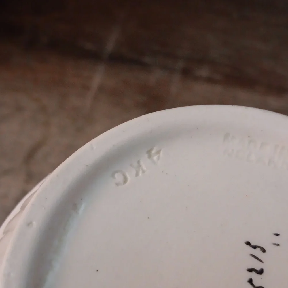 Vintage Wedgewood Hunting Scene Pitcher - Picture 6 of 9